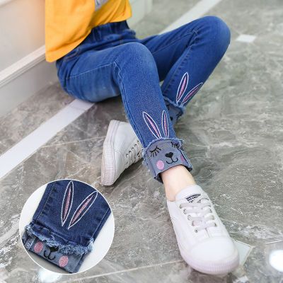 儿童裤子男休闲背带裤男童长裤女孩韩版女款牛仔裤童装男大童卫衣