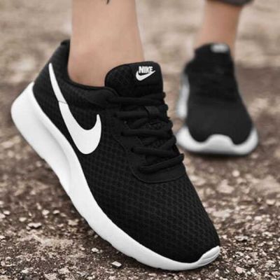 NikeÄͿ˹ٷ½ÍøÃæÍ¸ÆøÄÐЬŮЬNIKETANJUNÔ˶¯Åܲ½ÐÝÏÐЬ812654