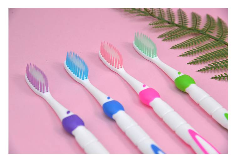 竹炭牙刷软毛成人家用牙刷批发10-20支竹炭抑菌男女成人款牙刷