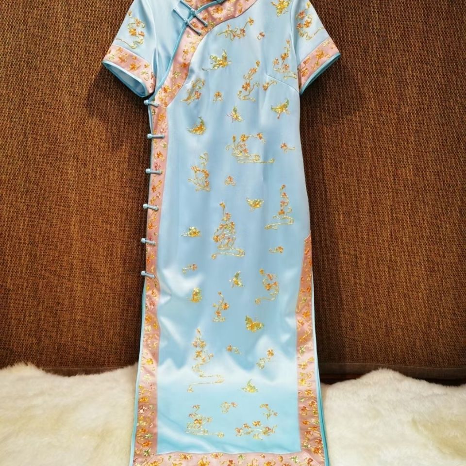 中国红国风复古风民国风手工苏绣蝴蝶旗袍重磅真丝桑蚕丝盘金绣