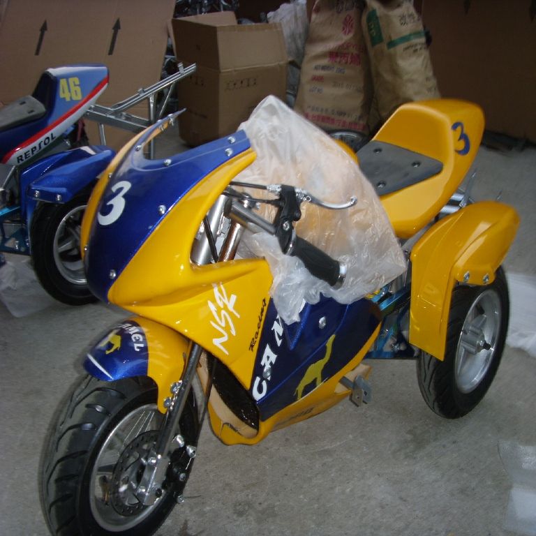 迷你摩托车小跑车电动三轮摩托车49cc改装摩托车