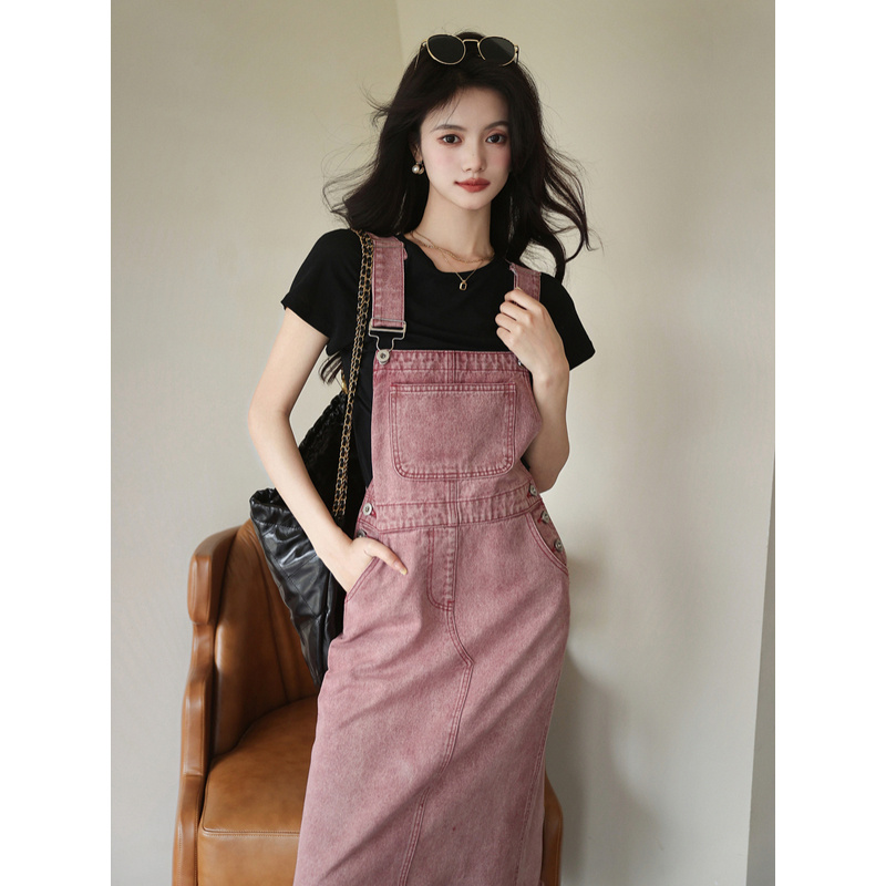 Dry rose pink denim suspender skirt women's summer 2023 new high-end fashion western style retro dress