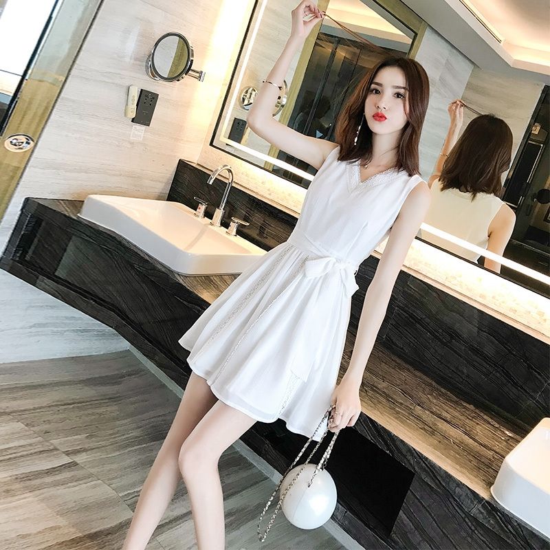 小白裙连衣裙夏2019新款女气质小个子雪纺短款小清新高腰裙子白色