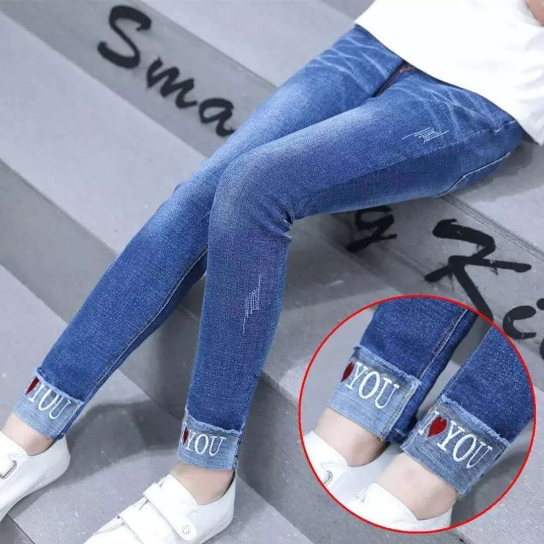Children's clothing spring and autumn new foreign style girls' jeans middle-aged children's loose casual girls' ashtray daddy pants