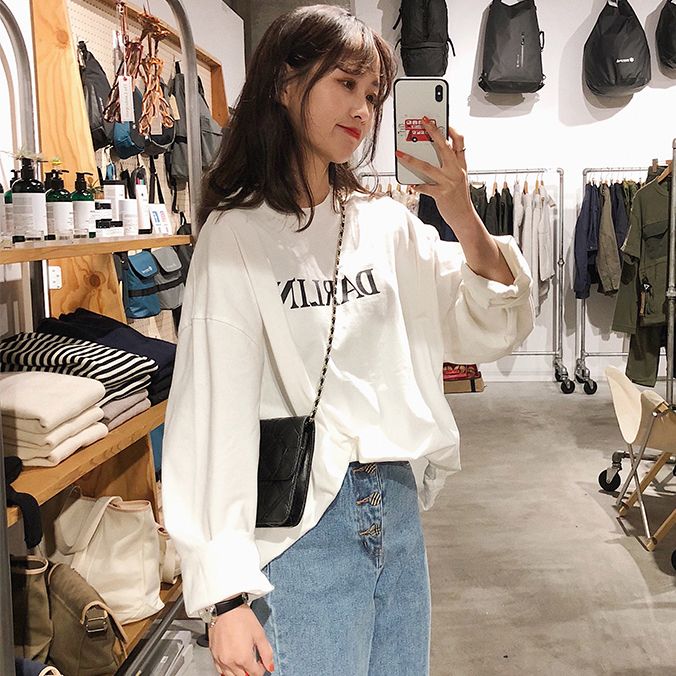 Spring / summer 2020 Japanese Korean loose and thin letters ins top long sleeve female student T-shirt bottoming shirt