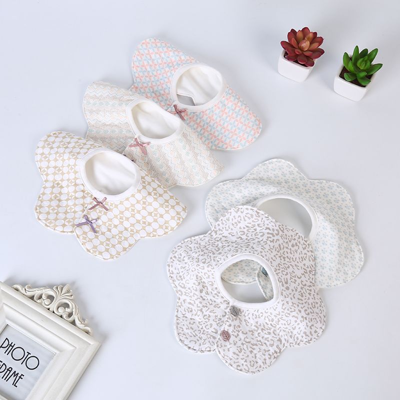 [2 / 4 / 6 pieces] baby's mouth towel cotton double layer waterproof 360 degree Bib newborn's autumn and winter Bib