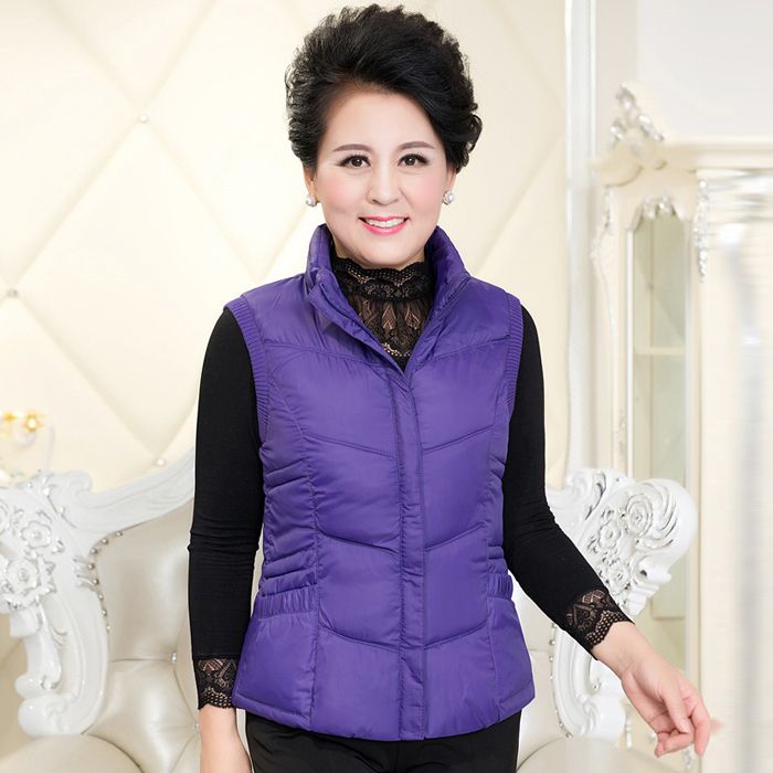 Middle-aged and elderly women's autumn and winter down cotton short vest women's mother's wear 40-50 years old large size warm thick vest