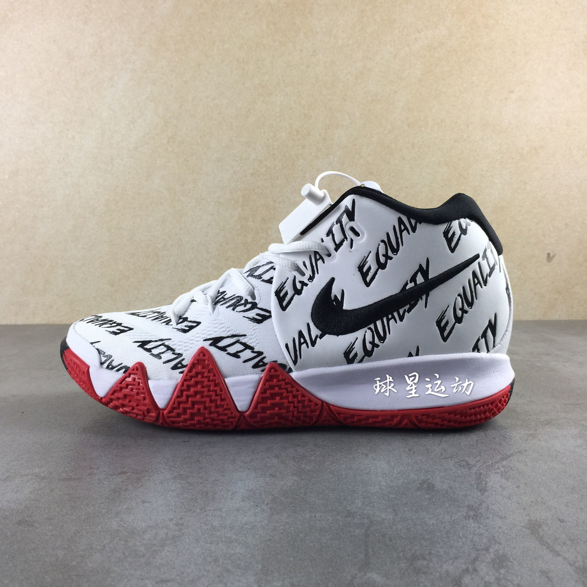欧文4代篮球鞋 kyrie4鸳鸯ncaa中国红黑白黑人月猴年实战耐磨气垫