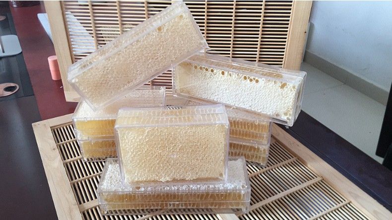 正品蜂巢蜜500克/100克农家自产野生百花土蜂蜜天然盒装蜂蜜