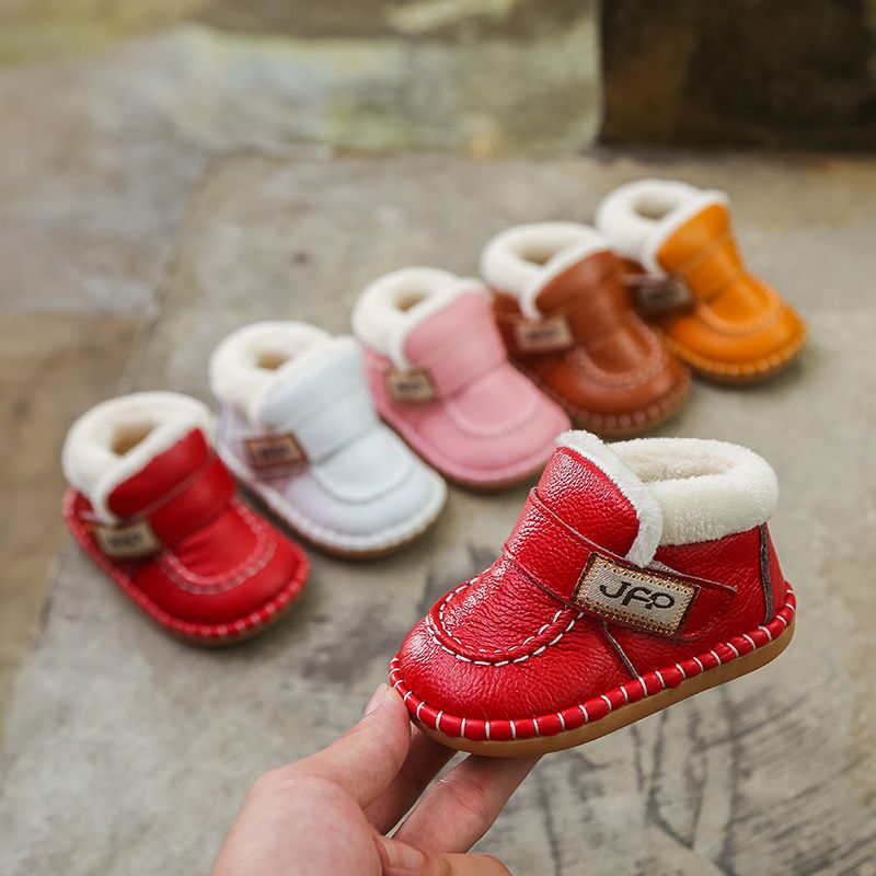 2022 winter new children's cotton shoes women's thickened 0-3 years old baby shoes plus velvet soft bottom baby leather toddler shoes