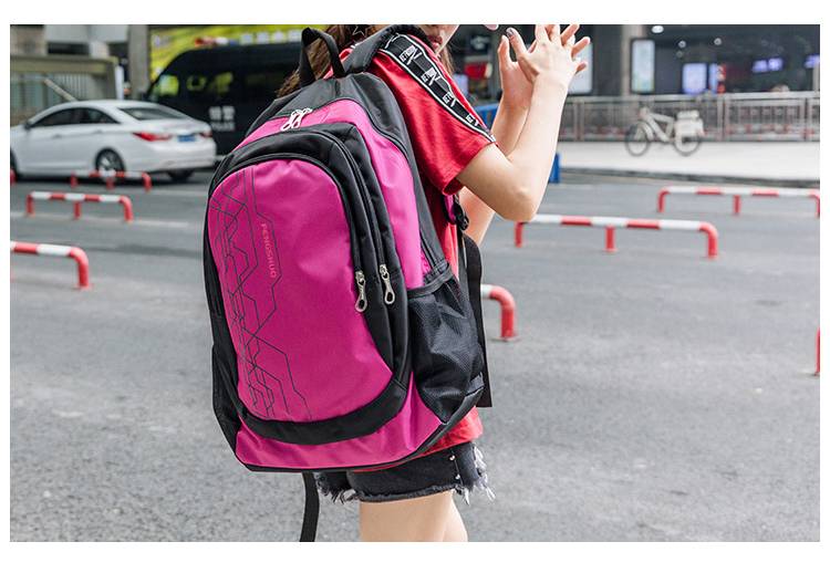 旅游背什么包合适女 70