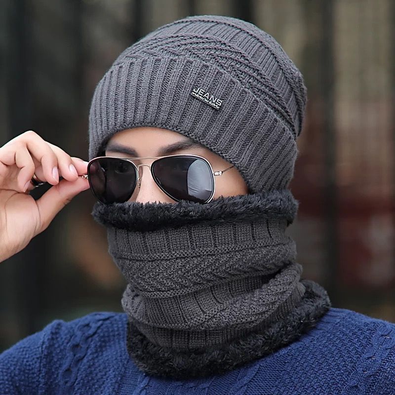 Hat men's autumn and winter woolen hat Plush knitted hat Korean version of fashionable ear protection