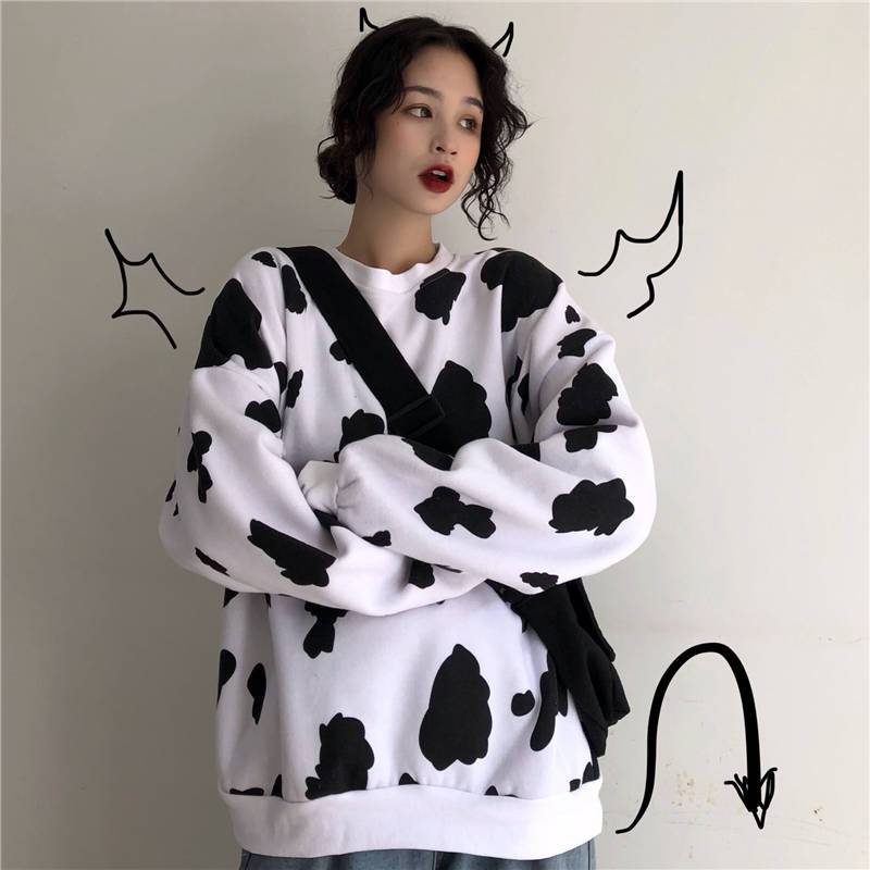 Ins top autumn winter cow lovely Korean version yuansuo loose BF thin CEC sweater with cotton cover
