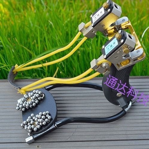 红外线激光弹弓大藏獒猎犬不锈钢弹弓户外精准竞技金属器弓架