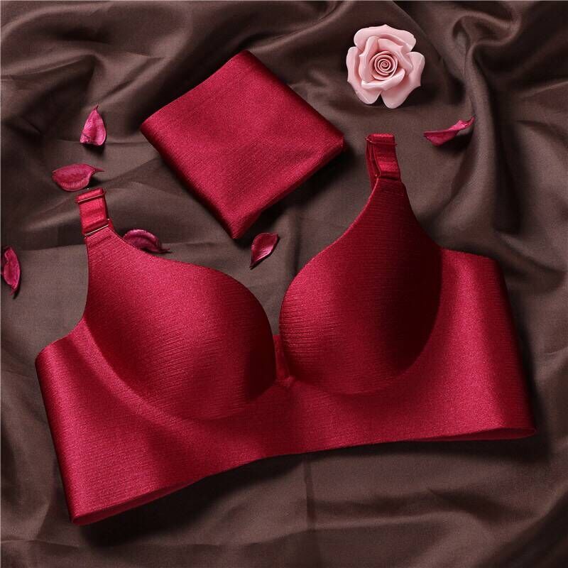 One piece / suit no trace no steel ring retraction bra adjustable gathered girl underwear