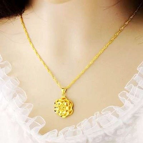 女朋友过生日送什么样的项链好 baab1a35-a5a2-4083-800a-0dfb0b82891a.jpg