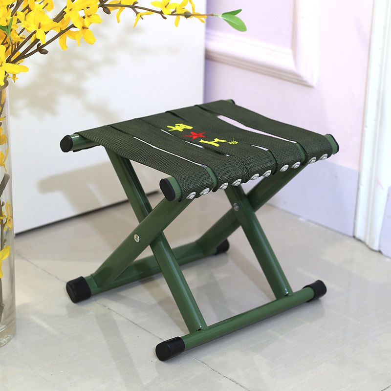 车上专用折叠凳子 f1589fba-e0eb-4e6c-b995-8379004a5666.jpg