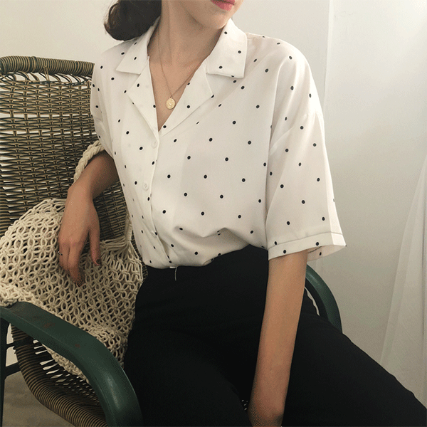 女生夏季穿搭短袖衬衫推荐 97440c53-e0bd-4ba7-a32e-9bed738596a1.png
