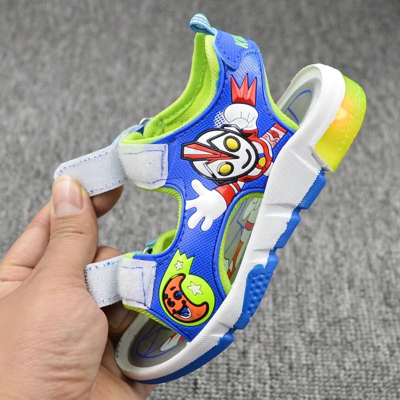 Boys' sandals summer new children's beach shoes 1-6 years old children's Non Slip soft sole open toe children's shoes shining light shoes