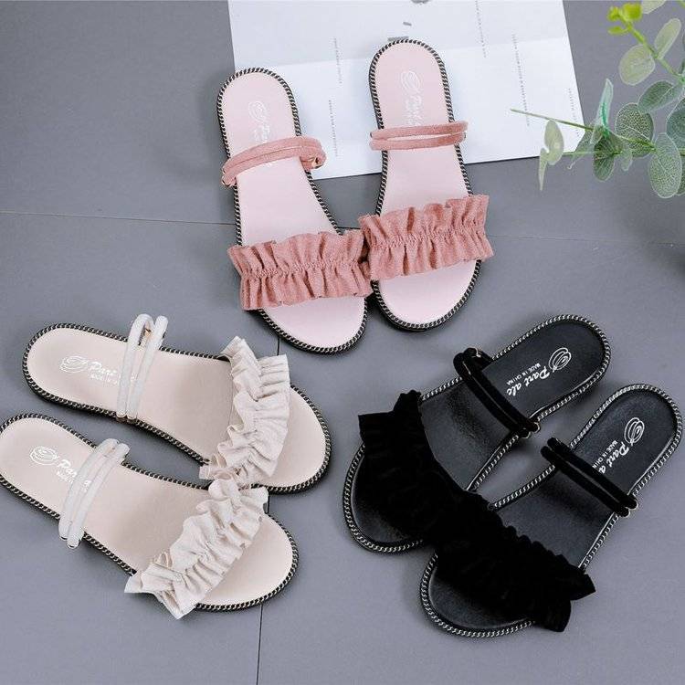 Women's flat bottomed open toe beach shoes with two sandals