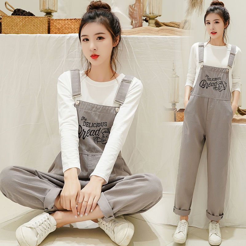 Net red suspenders female student 2022 summer new age reducing cropped pants Korean version loose short tall thin