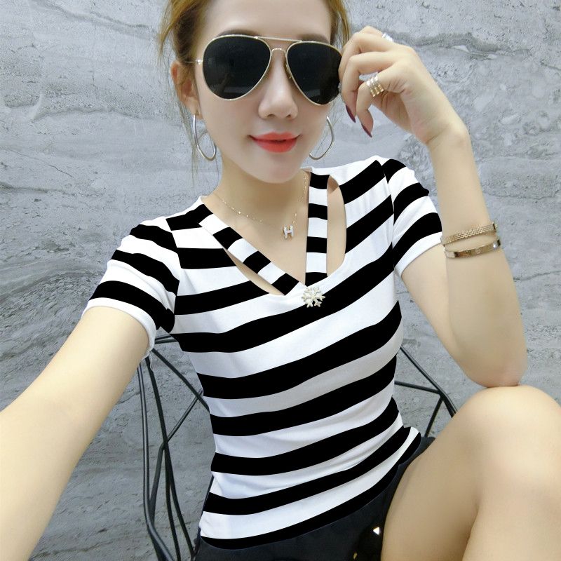 2020 summer new Korean slim fit short sleeve T-shirt women's fashion stripe versatile half sleeve body top fashion