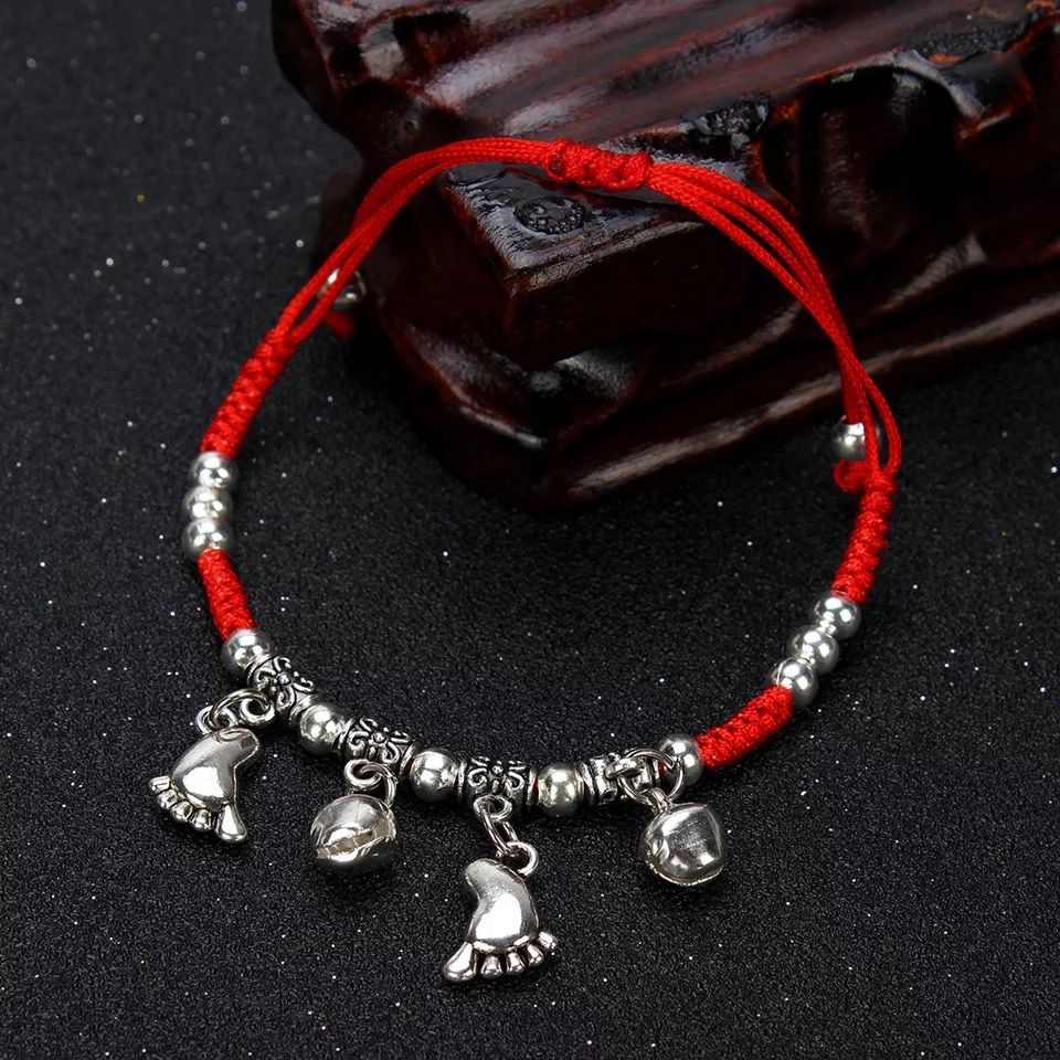 [Buy 1 get 1 free] Korean version of simple fashion anklet bracelet students couple girlfriends men and women hand-woven red rope