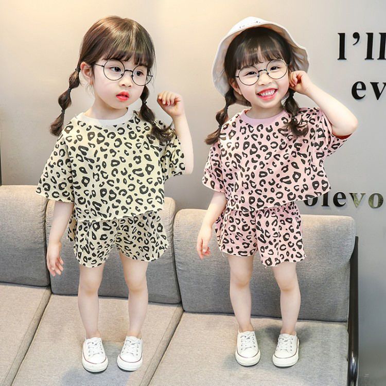 Girls' short sleeve suit Leopard Pattern Baby summer dress new style baby foreign style T-shirt shorts 3-year-old fashionable two piece set