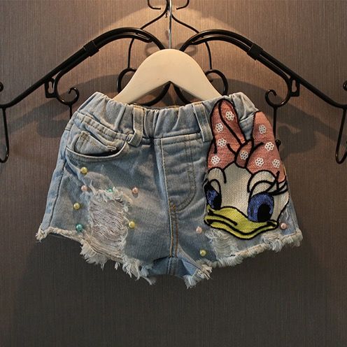 Girls' new summer denim shorts cartoon duck sequins perforated cotton jeans girls' pants