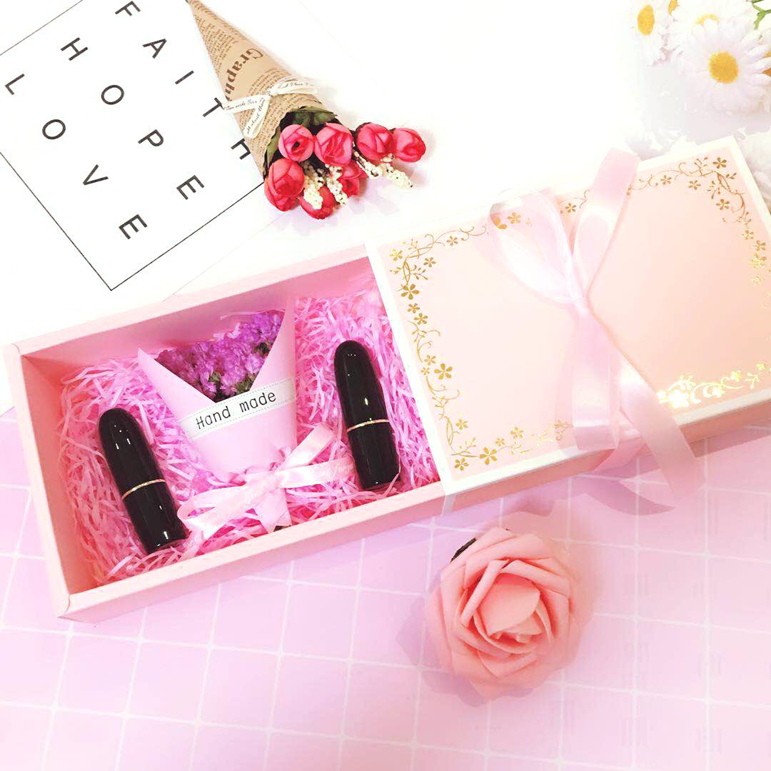 礼物推荐女生生日礼盒 dd9787c1-1387-4681-839d-076098445f1c.jpg