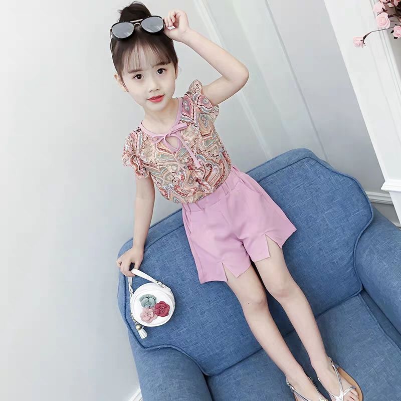 Girls' new summer suit 2020 children's Korean shorts Fashion Chiffon fashion fashion clothes for middle and large children