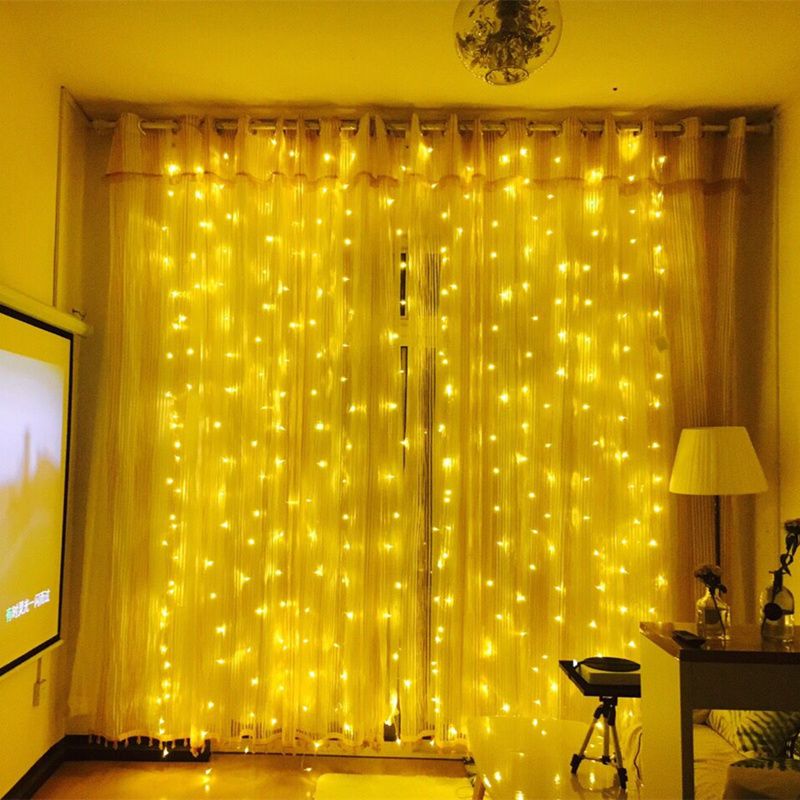 装饰灯串挂法 a0d4e7c3-63e7-434f-85ff-5b36cccede59.jpg