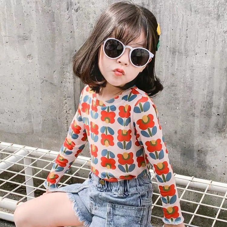 Yafeng girl's sunscreen clothing 2020 summer new online Red Korean version of foreign style flower children's thin baby T-shirt