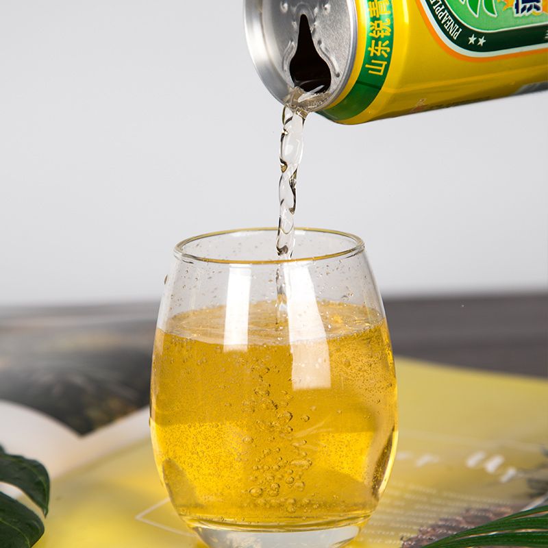 菠萝啤320ml罐果啤碳酸饮料果味果汁网红啤酒怀旧汽水整箱批发