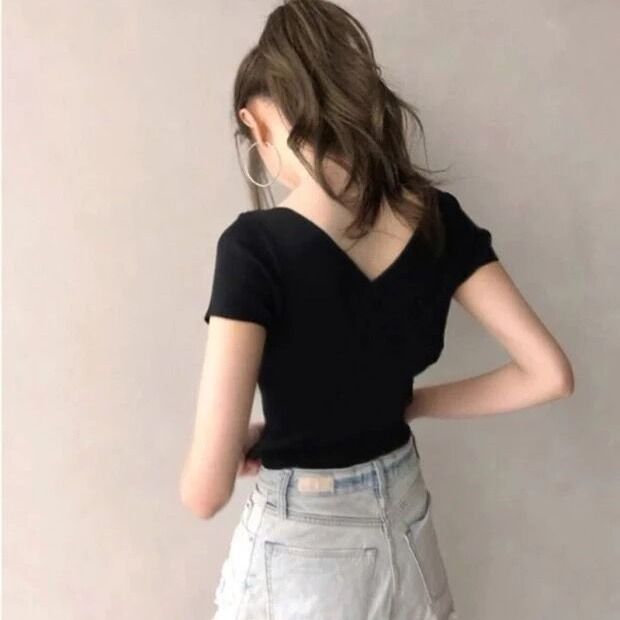 Double V-neck tight-fitting black short-sleeved female student high waist short t-shirt exposed navel top clothes leaking belly button sexy summer trend