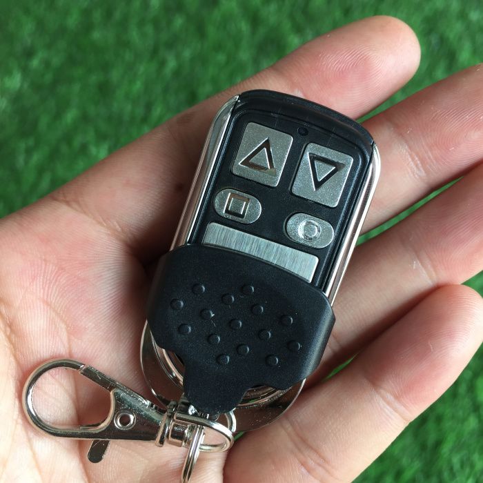 通用对拷贝电动卷闸门卷帘门伸缩门遥控钥匙车库门遥控器433315