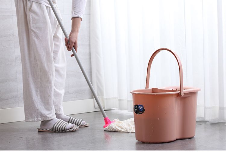 老拖把 57983783-5cf5-4b02-a917-c69edab974fb.jpg