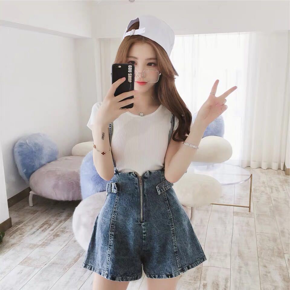 Women's spring and summer Korean loose small cute High Waist Wide Leg large size student denim shorts