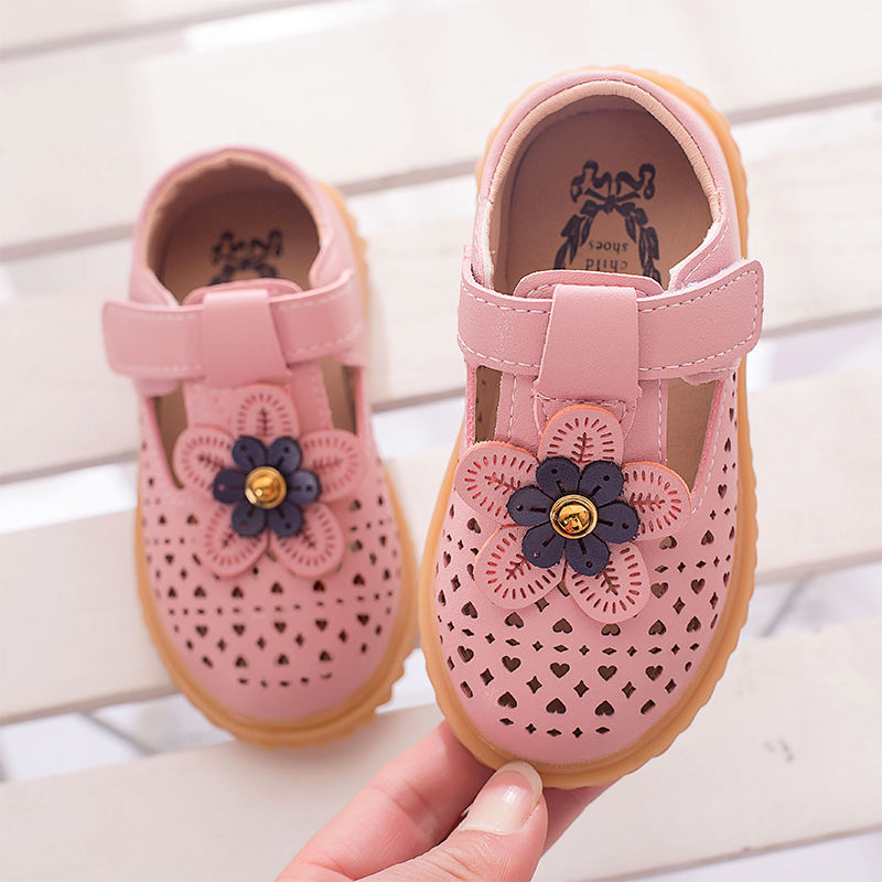 Autumn children's shoes girl's leather shoes spring and autumn air permeable single shoes cowhide Sole Baby walking shoes soft soled antiskid sandals