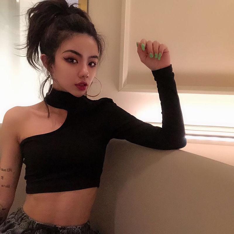 European and American style tight-fitting short high-waisted t-shirt feminine nightclub wind net red style off-shoulder mid-neck slim top