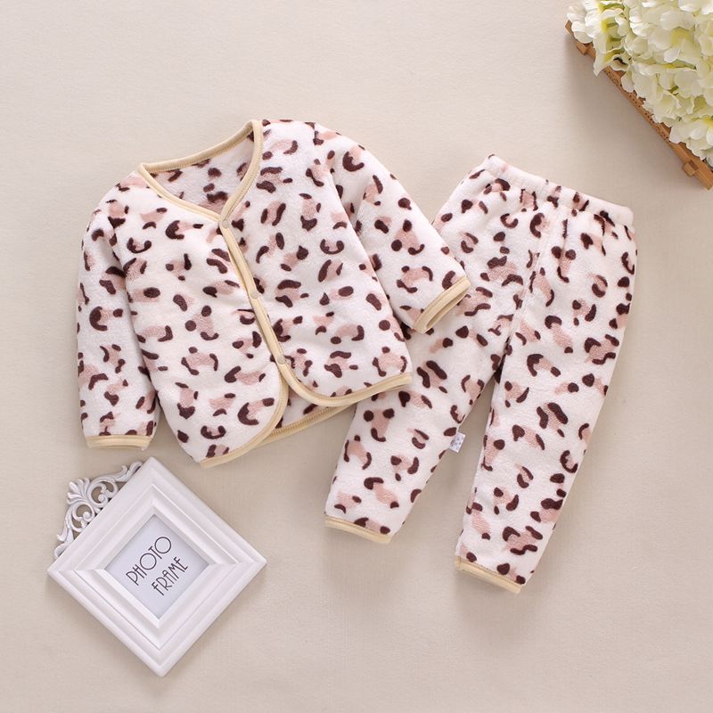 Baby clothes new baby spring autumn winter suit male and female baby coral fleece two-piece set flannel warm pajamas