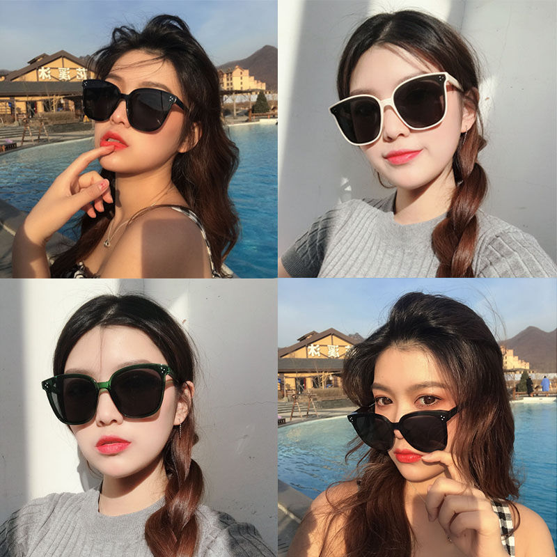 Female students' Sunglasses