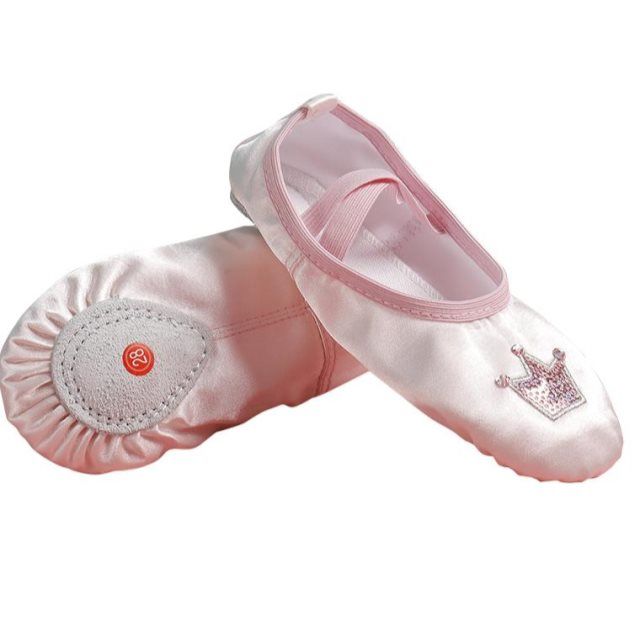 好一点的舞蹈鞋推荐儿童 9d9d4caa6579dde1b30b798cc4e98090.jpeg