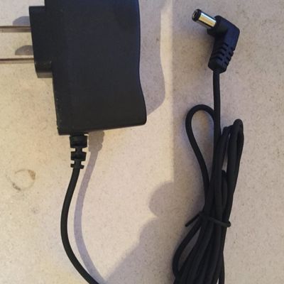 充电器电源线