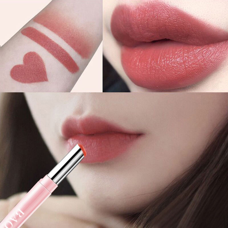 [super fire] the same type of online red lipstick does not fade, does not touch the cup, moisturizes and moistens students' lovely bean paste lipstick