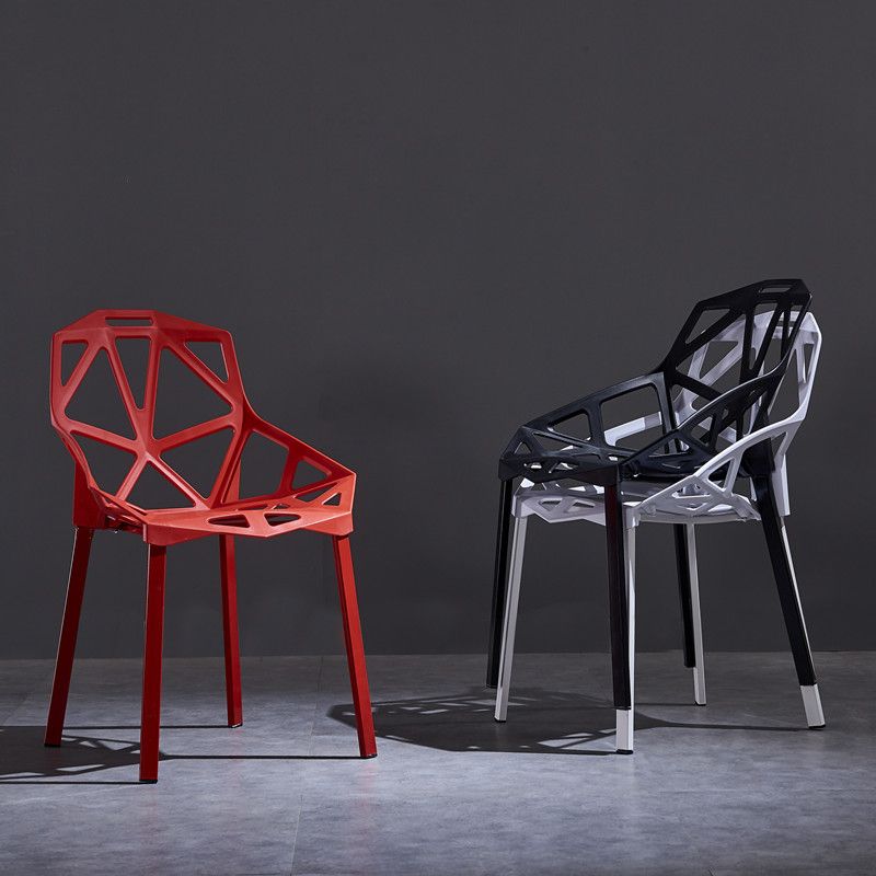 北欧椅子创意简约现代时尚网红塑料餐椅设计师户外休闲办公接待椅