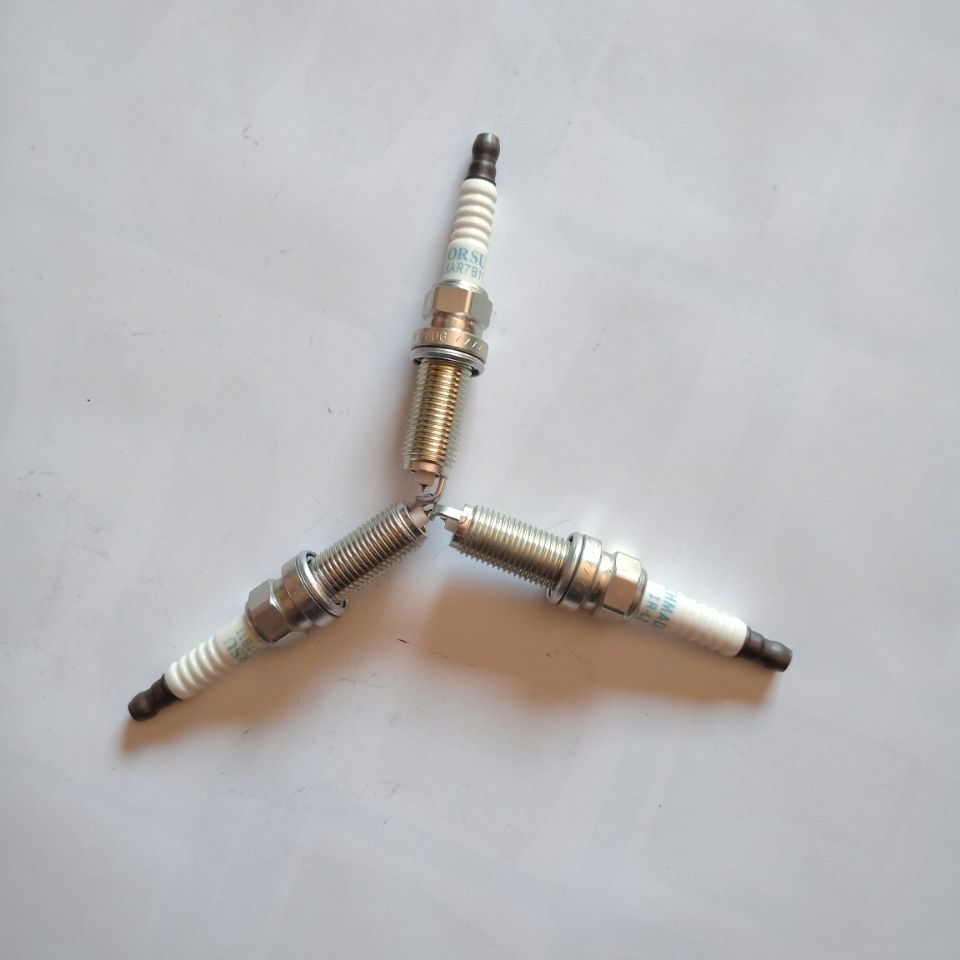 丰田卡罗拉依金火花塞