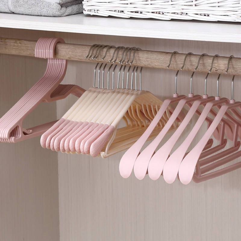 Wide shoulder no mark clothes rack thickened clothes rack adult antiskid clothes rack airing rack plastic household clothes support wardrobe