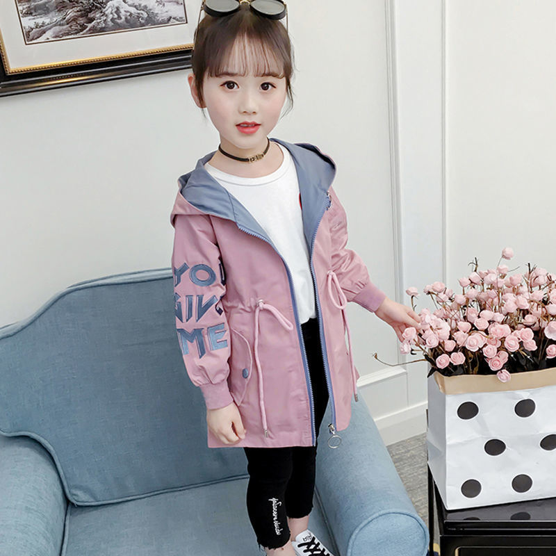 Children's wear girls' spring and autumn coat 2020 new Korean children's foreign style windbreaker