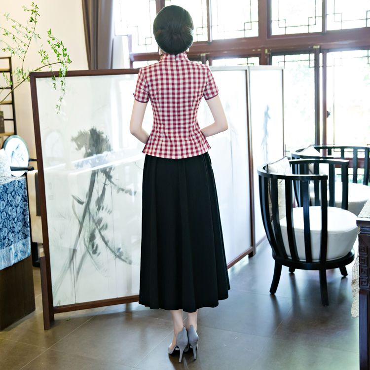 95c57a34-7f25-4ebc-b7c5-c74a2fe8e870.jpg
